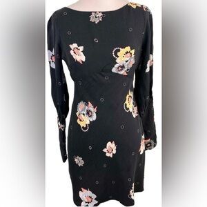 Free People Black Floral Long-Sleeve knee length open sleeve Dress size 8